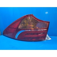 Hyundai Santa Fe Dm  Right Taillight In Body