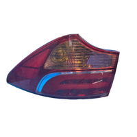 Hyundai Santa Fe Dm  Right Taillight In Body