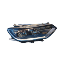 Volkswagen Passat Right Headlamp
