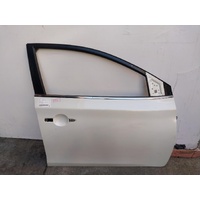 Nissan Pulsar B17 Right Front Door