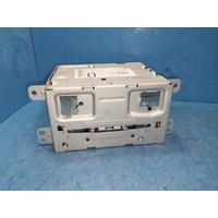 Holden Commodore Vf Head Unit