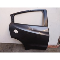 Honda Hrv Ru5  Right Rear Door