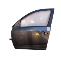 Kia Sorento Xm Left Front Door