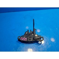 Nissan Navara D40 Bonnet Lock Support