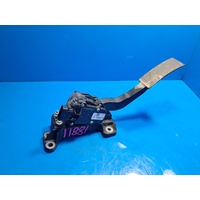 Nissan Navara D40 Accelerator Pedal