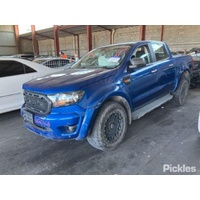 Ford Ranger  Px Series 3, Console