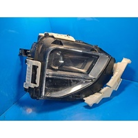 Mitsubishi Eclipse Cross Yb Right Headlamp