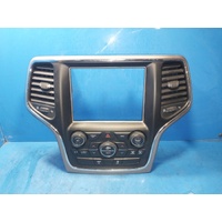 Jeep Grandcherokee Wk Heating/Cooling/Stereo Centre Control Unit Only