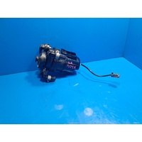 Isuzu Mu-x Dmax Diesel 3.0 4jj1 85ggr Hand Primer Pump Assembly