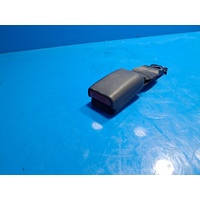 Isuzu Mu-X 85Ggr  Right Rear 2Nd Row Seat Belt Stalk