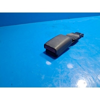 Isuzu Mu-X 85Ggr  Right Rear 2Nd Row Seat Belt Stalk