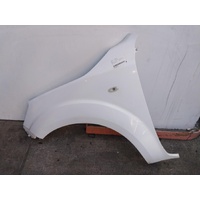 Nissan Navara Np300, Left Guard