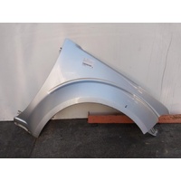 Nissan Navara Pathfinder  Right Guard