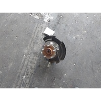 Hyundai Elantra I30 Veloster  Left Front Hub Assembly