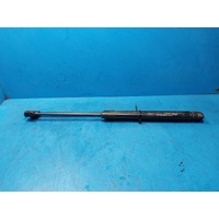 Hyundai Accent Rb  Pair Of Tailgate Struts