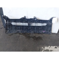Toyota Hiace Radiator Grille Assembly