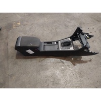 Volkswagen Golf Gen 7  Console