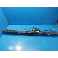 Nissan Dualis J10 Centre Rear Tailgate Garnish