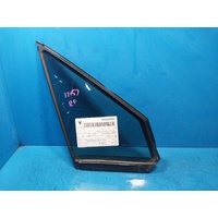 Subaru Forester Sj  Right Front 1/4 Door Glass