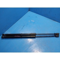 Mazda 3 Bp Pair Of Tailgate Struts