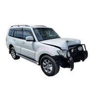 Mitsubishi Pajero Ns-Nx Rear Bumper Bar Centre