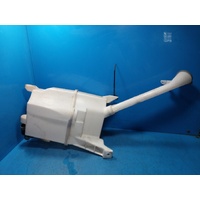 Nissan Xtrail T32 Washer Bottle