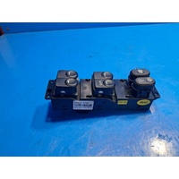 Hyundai Accent Rb, Right Front Power Window Master Switch