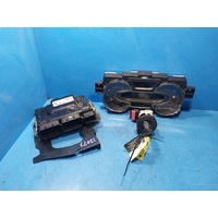 Renault Trafic X82 2.0 Diesel Turbo Engine Ecu Sec Set