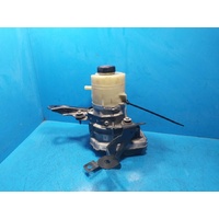 Renault Trafic Steering Pump