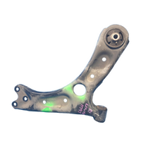 Kia Cerato Hyundai I30 Elantra Right Front Lower Control Arm