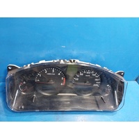 Nissan Navara D40 Vin Vsk Auto T/m Instrument Cluster