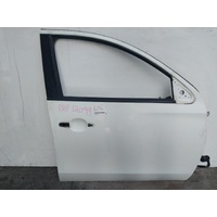 Mitsubishi Triton  Mq-Mr, Right Front Door