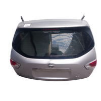 Nissan Pathfinder R52 St-L/Ti Tailgate