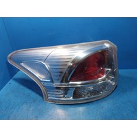 Mitsubishi Outlander Zj Left Taillight In Body
