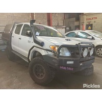 Toyota Hilux 4wd, Left Rear Axle