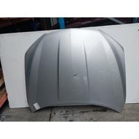 Holden Commodore Vf  Bonnet