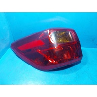 Nissan Pathfinder R52, Left Taillight