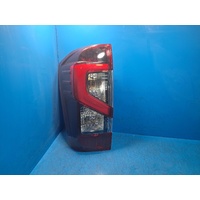 Nissan Navara Np300, Left Taillight