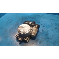 Holden Commodore, Statesman/Caprice Throttle Body