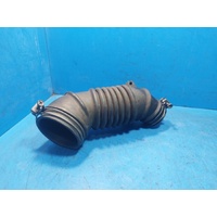 Mitsubishi Triton 2.5 Diesel Air Cleaner Duct Hose