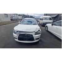 Mitsubishi Asx Lancer Right Front Hub Assembly