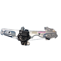 Nissan Qashqai J12 Right Front Door Regulator And Motor Assembly