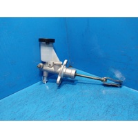 Nissan Navara D22 Master Cylinder