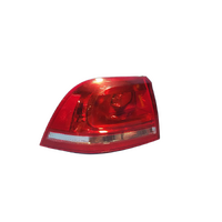 Volkswagen Touareg 7P,  Left Taillight W/ Halogen Type