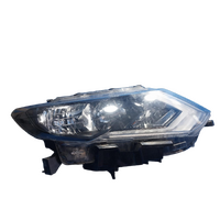 Nissan Xtrail T32  Right Headlamp
