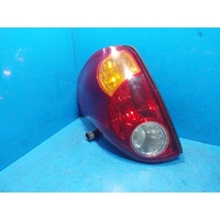 Mitsubishi Triton Ml-Mn  Left Taillight In Body