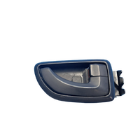 Hyundai Iload/Imax Right Front Inner Black Door Handle