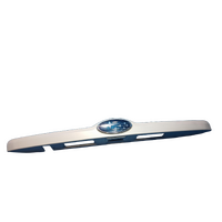 Subaru Xv G4x Centre Rear Tailgate Garnish