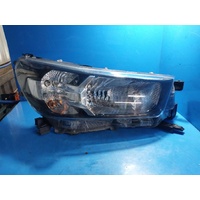 Toyota Hilux  Right Headlamp