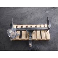 Mitsubishi Pajero Towbar